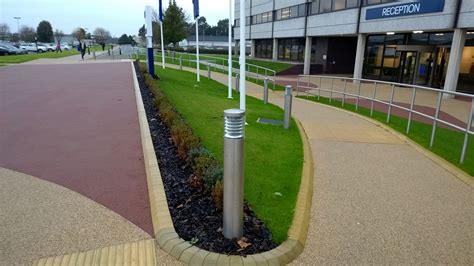Stainless Steel Illuminated Bollard For Commercial And Public Spaces