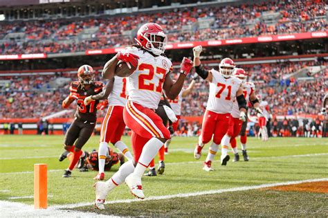 Browns vs. Chiefs Final Score: Cleveland unable to stop Pat Mahomes