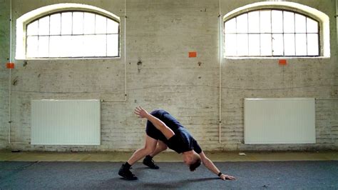 1 Arm Downward Dog - YouTube