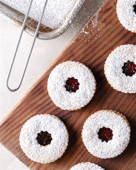 Linzer Cookies Lunds Byerlys