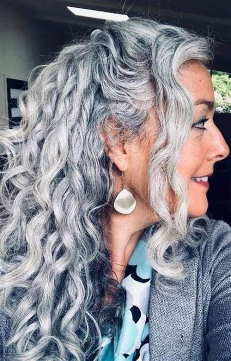 48 Cool Grey Hair Ideas For 2019 That Look Futuristic Hairstyles Grey Hair Inspiration