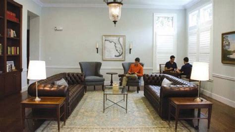 The 20 Most Impressive Fraternity Houses In The South Photos