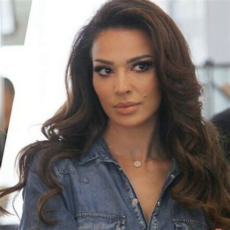 Nadine nassib njeim ( arapça : 11 best images about nadine nassib njeim on Pinterest ...
