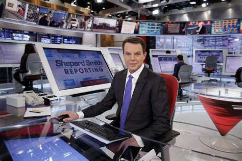 See It Fox News Viewers Outraged After Shepard Smith Debunks Hillary