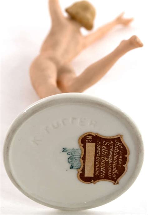 Bavarian Hutschenreuther Porcelain Figurine Of Nude Woman At 1stDibs