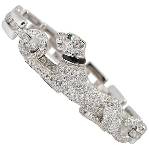 It features 10 diamonds for a total carat weight of 1ct. Cartier Panther Diamond Bracelet - Eleuteri