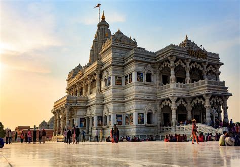 Vrindavan History Sightseeing How To Reach And Best Time To Visit