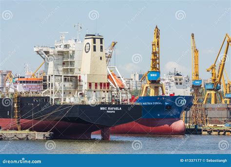 Docked Bulk Cargo Ships Editorial Photography Image Of Constanta