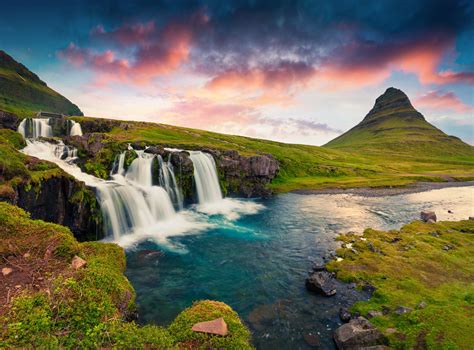 Top Most Beautiful Waterfalls On Earth To Be Visited