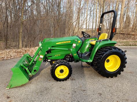 Sold John Deere E Hp Compact Tractors Loader Regreen