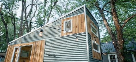 12 Tiny House Hotels To Try Out Micro Living Curbedclockmenumore