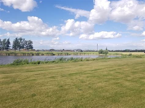 Mill Woods Golf Course 4540 50 St Nw Edmonton Ab T6l 6p6 Canada