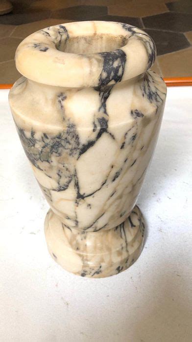 Vaso In Marmo Carrara Marmo Fine Xix Secolo Catawiki