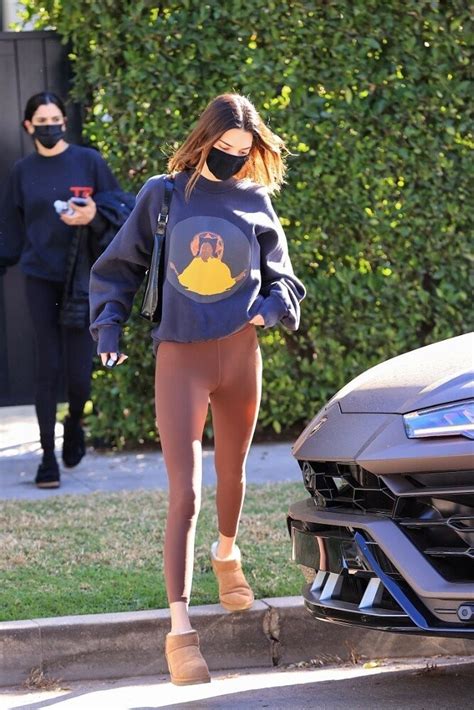 Kendall Jenner Cameltoe On The Walk To Her Urus 10 Photos The