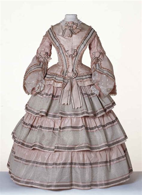 Old Rags Day Dress 1855 Centraal Museum