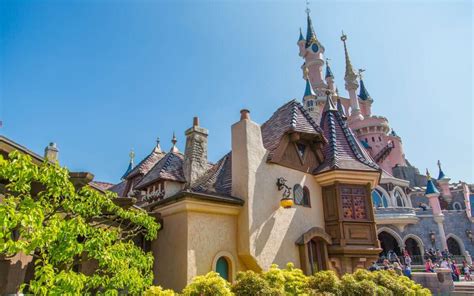 Fantasyland Im Disneyland Paris Hier Werden Träume Wahr