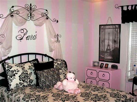 Diy paris décor helps us by providing a lot of diy items for decoration. diy paris themed room decor - Google Search | Boho decor | Pinterest | Paris bedroom decor ...