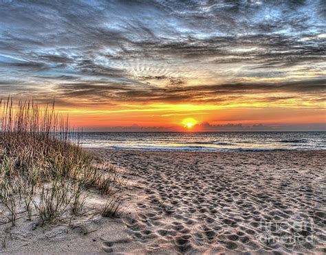 Sunrise Outer Banks Of North Carolina Seascape Photograph By Greg Hager