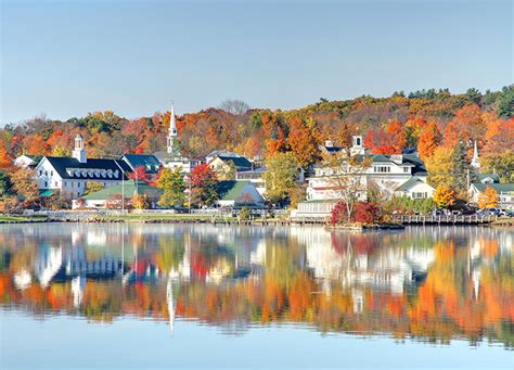 10 Charming Small Towns In New Hampshire Purewow