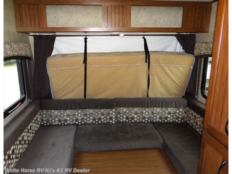 2016 Jayco Jay Feather 7 19xud Sofabed Slide With Front And Rear Bed