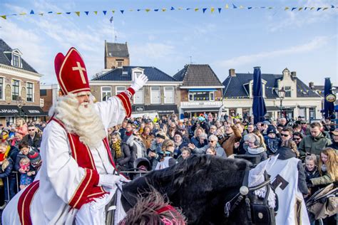 Sinterklaas Intocht Intocht Sinterklaas Zorgt Overal Voor Gepieker Te Druk Nov