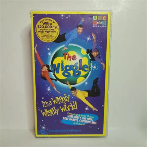 The Wiggles Its A Wiggly Wiggly World Vhs Abc Australia Video Tape 2000