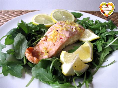 Salmone al cartoccio nella friggitrice ad aria | Pasti italiani