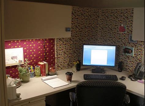 The items used in the project include: Office Cubicle Decorating: Thrifty Ways to Make Your ...