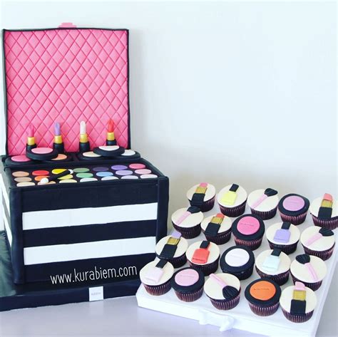 make up cake makeup cake mac cosmetics cake cosmetics cake makeup bag cake makeup