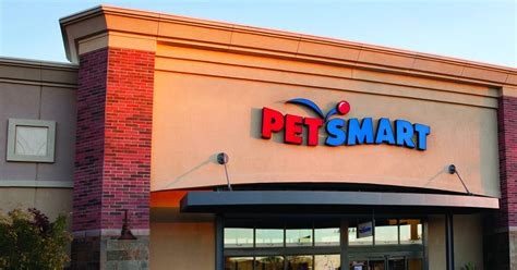 PetSmart opens at Holiday Village Mall in Great Falls