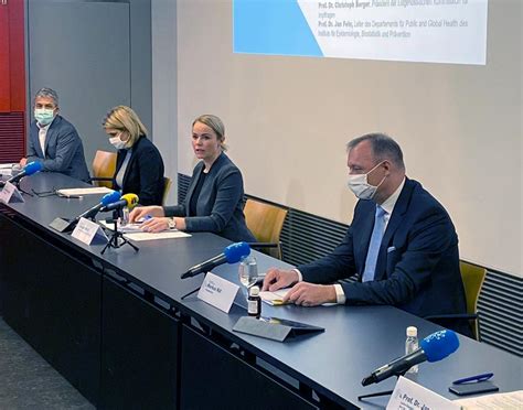 Dazu gehören zürich, luzern, graubünden oder baselland. Kanton Zürich impft ab 4. Januar 2021 | Kanton Zürich