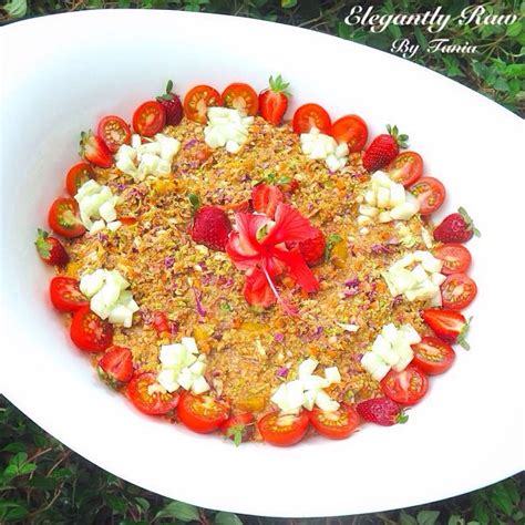 Season the broccoli and cauliflower with salt and pepper. Tropical "Couscous" Salad!Pulsed Broccoli and Cauliflower ...