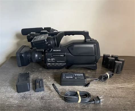 sony hxr mc2500 full hd camcorder video camera with mic battery and 32gb