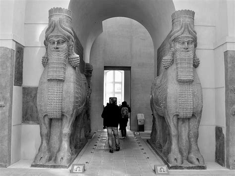 Gate Of The Citadel Of Sargon Ii Iraq Lamassu At The Gat Flickr