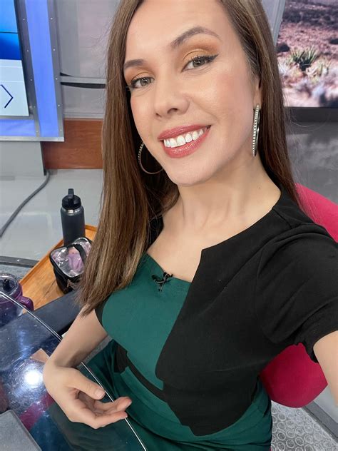 Ozzy Mora | News Anchor on Twitter: "Filling in for the evening at 8