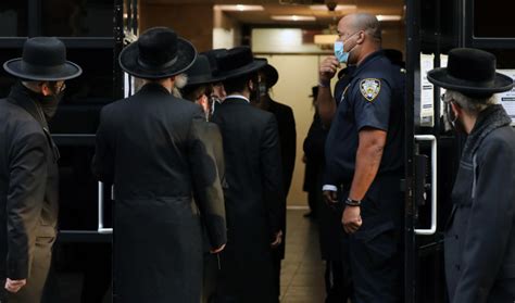 ‘ways Of The Evil Satmar Rabbi Denounces Borough Park Protests The