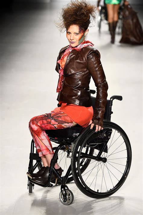 New York Fashion Weeks First Male Amputee Model Has Made History On