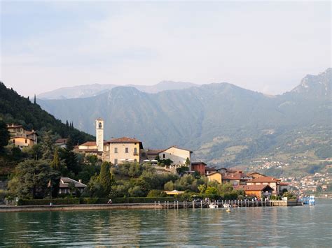 The 10 Most Beautiful Small Towns In Italy Photos Condé Nast Traveler