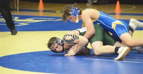 Dramatic Win Grapplers Come Back Edge Rival New Milford The Newtown Bee