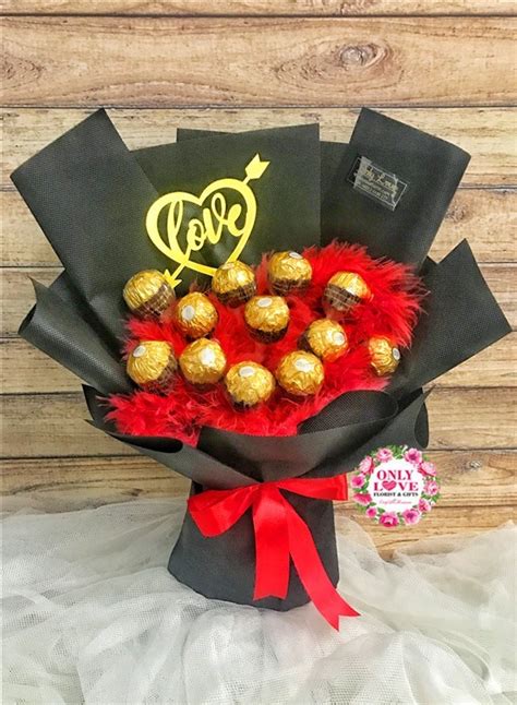 Ferrero rocher chocolate bouquet handmade chocolate bouquet containing 20 ferrero rocher. E27 Ferrero Rocher Bouquet sameday flower delivery to ...