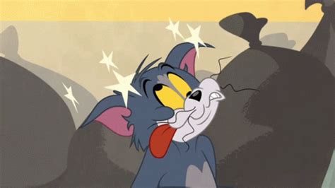Tom Tom And Jerry Gif Tom Tom And Jerry Dizzy Discover Share Gifs