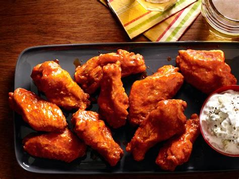 How To Make Homemade Buffalo Wings Fried Buffalo Wings With Blue