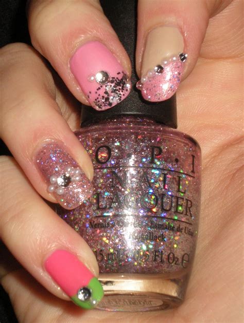 Castinails Nicki Minaj Nail Art