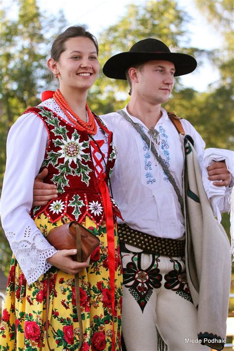 Clothing From Podhale Southern Poland Image © Młode Podhale Polish
