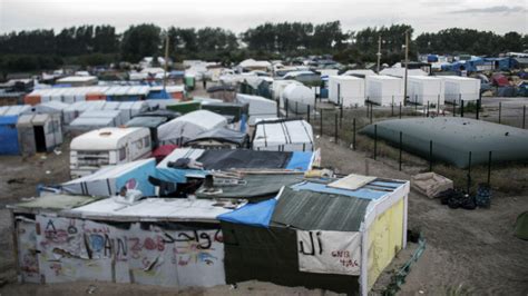 Aid Groups Outraged Over France’s Plan To Close Calais ‘jungle’ Migrant Camp