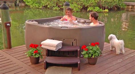 Intimate 2 Person Hot Tub Homeandii