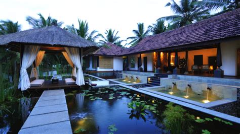 Best 5 Star Luxury Ayurvedic Resort In Kerala India