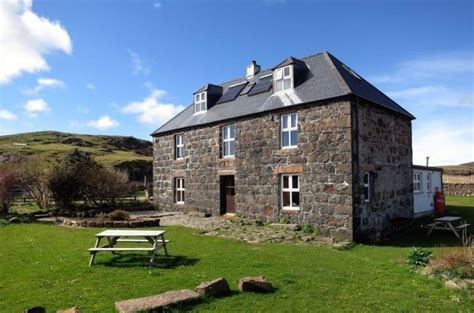 15 Insane Places You Can Stay In Scotland For Less Than £30 A Night