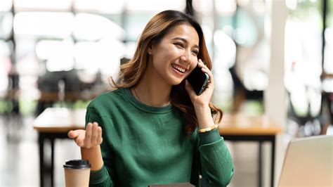 How to Answer “Why Do You Want to Work Here?” (With Sample Answers