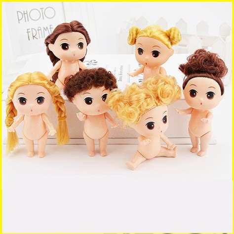 9cm Dress Up Mini Ddung Dolls With Browngold Bun Hair Baking Mold Dolls Girl Toys Bubble Bath